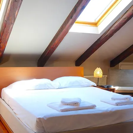 Politecnico - Supreme Loft Hydrangea - Grandmaison